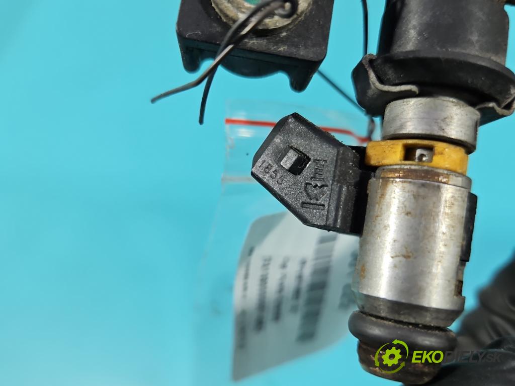 Fiat Punto Grande 1.4 8V 77 HP manual 57 kW 1368 cm3 5- vstrek IWP160 (Vstrekovač paliva)