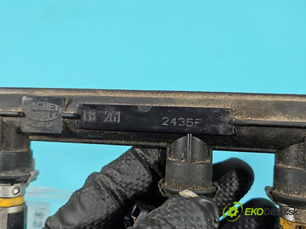 Fiat Punto Grande 1.4 8V 77 HP manual 57 kW 1368 cm3 5- vstrek IWP160 (Vstrekovač paliva)