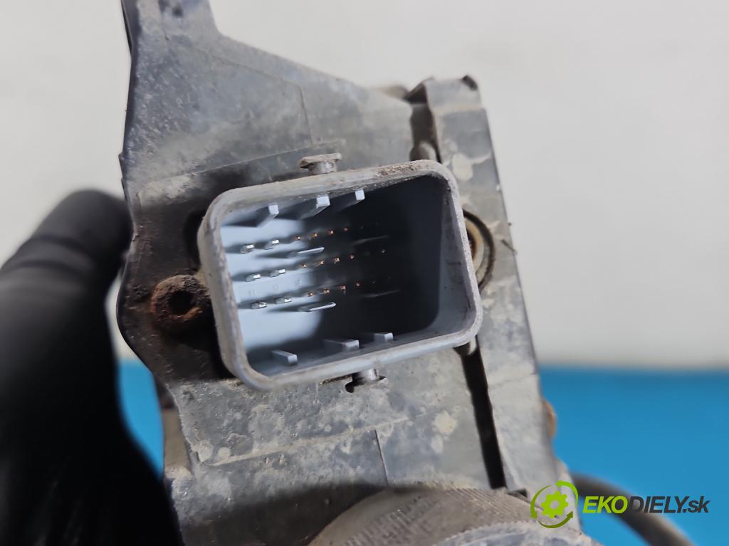 Renault Laguna II 2001-2007 1.6 16V 111KM manual 82 kW 1598 cm3 5- brzda manuál: elektrický: 8200498693 (Ruční brzda)