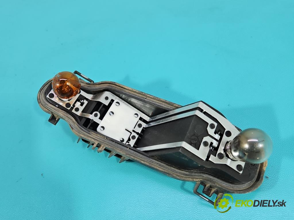 Renault Scenic III 2009-2016 1.4 131 HP manual 96 kW 1397 cm3 5- svetlo / reflektor zadné ľavé 265550013R (Kľučka dverí ostatné)