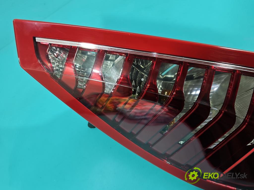 Renault Scenic III 2009-2016 1.4 131 HP manual 96 kW 1397 cm3 5- svetlo / reflektor zadné ľavé 265550013R (Kľučka dverí ostatné)