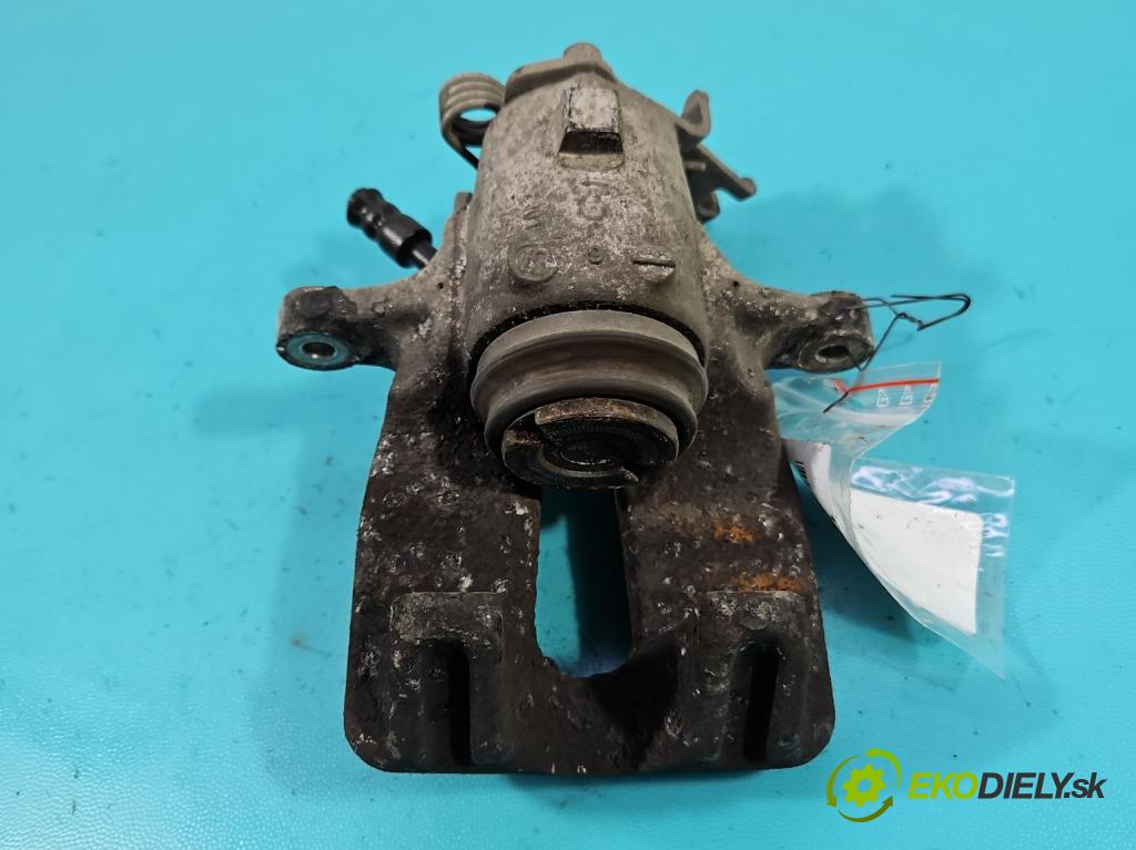 Opel Insignia A 2008-2017 2.0 cdti 170 hp manual 125 kW 1956 cm3 4- brzdič zadní levý  (Klika dveří ostatní)