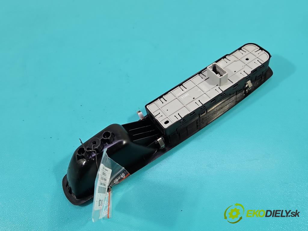 Renault Scenic III 2009-2016 1.4 131 HP manual 96 kW 1397 cm3 5- prepínač okien spätných zrkadiel