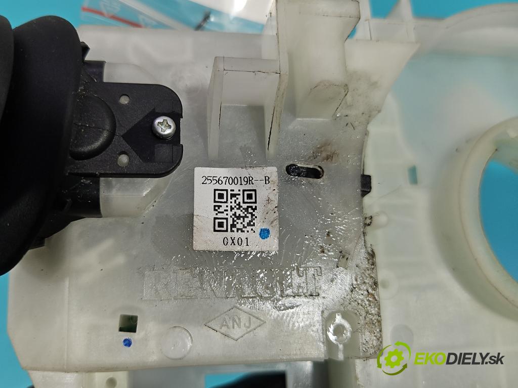 Renault Scenic III 2009-2016 1.4 131 HP manual 96 kW 1397 cm3 5- prepínač komplex: 255670019R (Prepínacie páčky pod volantom)