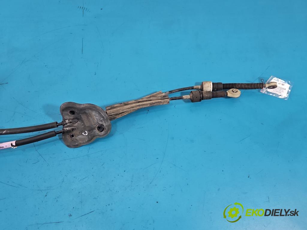 Renault Scenic III 2009-2016 1.4 131 HP manual 96 kW 1397 cm3 5- Páka: Změny: stupeň,rýchlosť 8201021402 (Rýchlostná páka (kulisa))