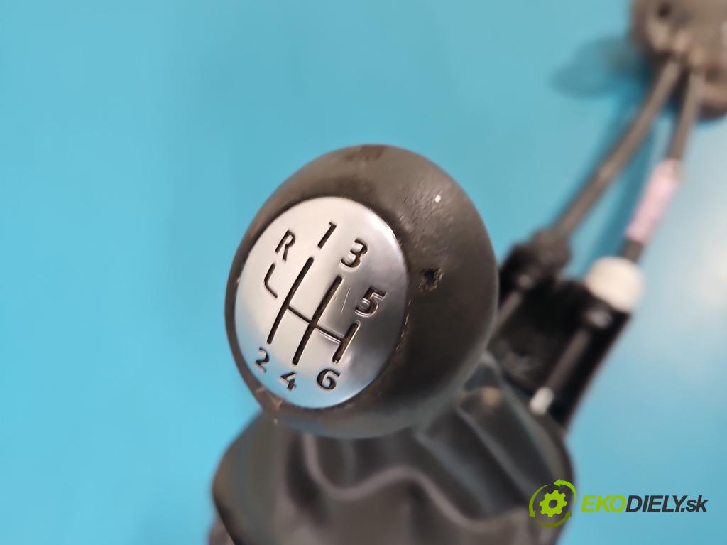 Renault Scenic III 2009-2016 1.4 131 HP manual 96 kW 1397 cm3 5- Páka: Změny: stupeň,rýchlosť 8201021402 (Rýchlostná páka (kulisa))