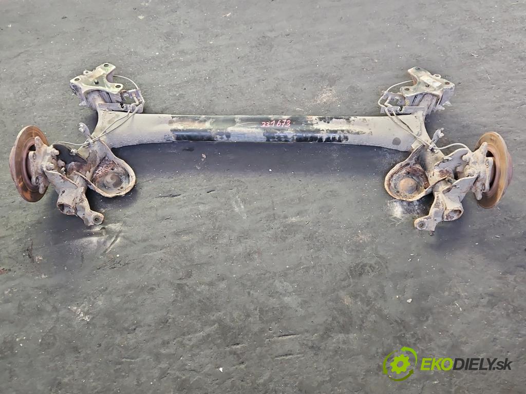 Renault Scenic III 2009-2016 1.4 131 HP manual 96 kW 1397 cm3 5- zadna výstuha  (Výstuha zadná)