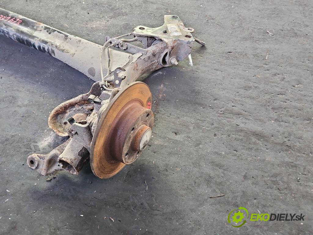 Renault Scenic III 2009-2016 1.4 131 HP manual 96 kW 1397 cm3 5- zadna výstuha  (Výstuha zadná)