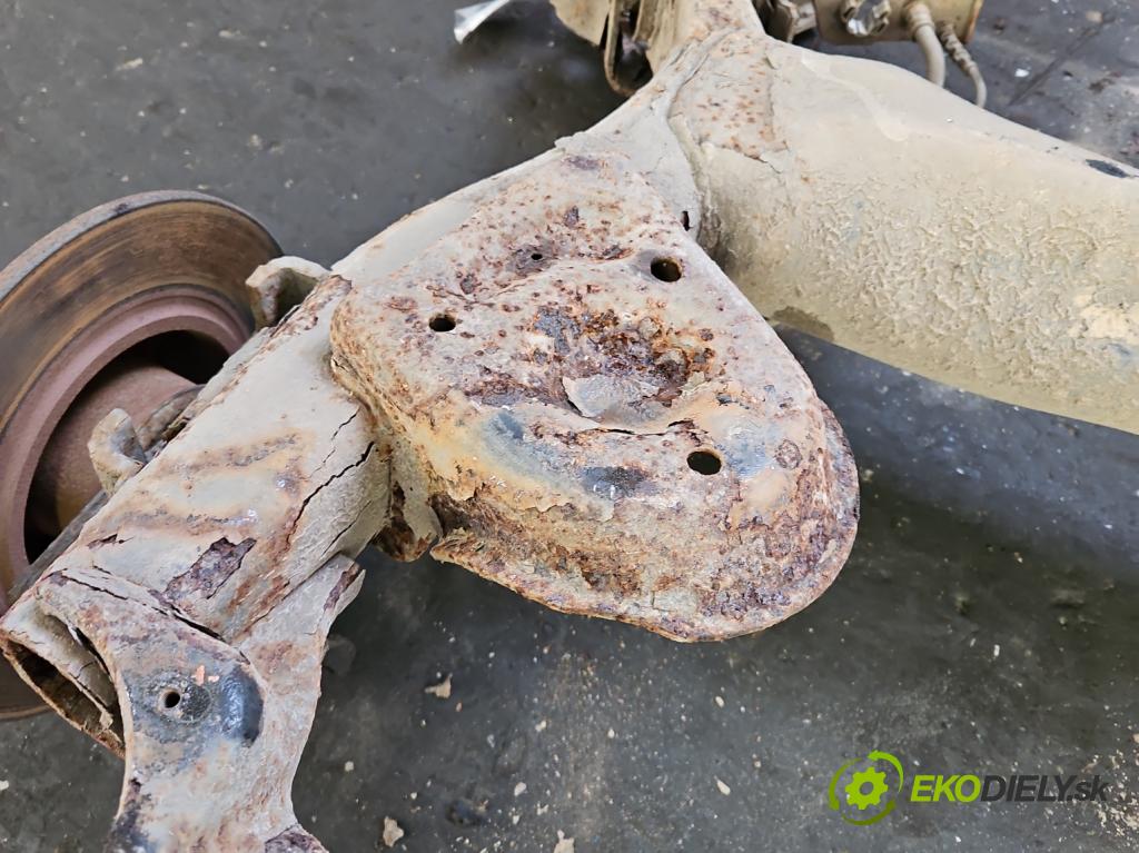 Renault Scenic III 2009-2016 1.4 131 HP manual 96 kW 1397 cm3 5- zadna výstuha  (Výstuha zadná)