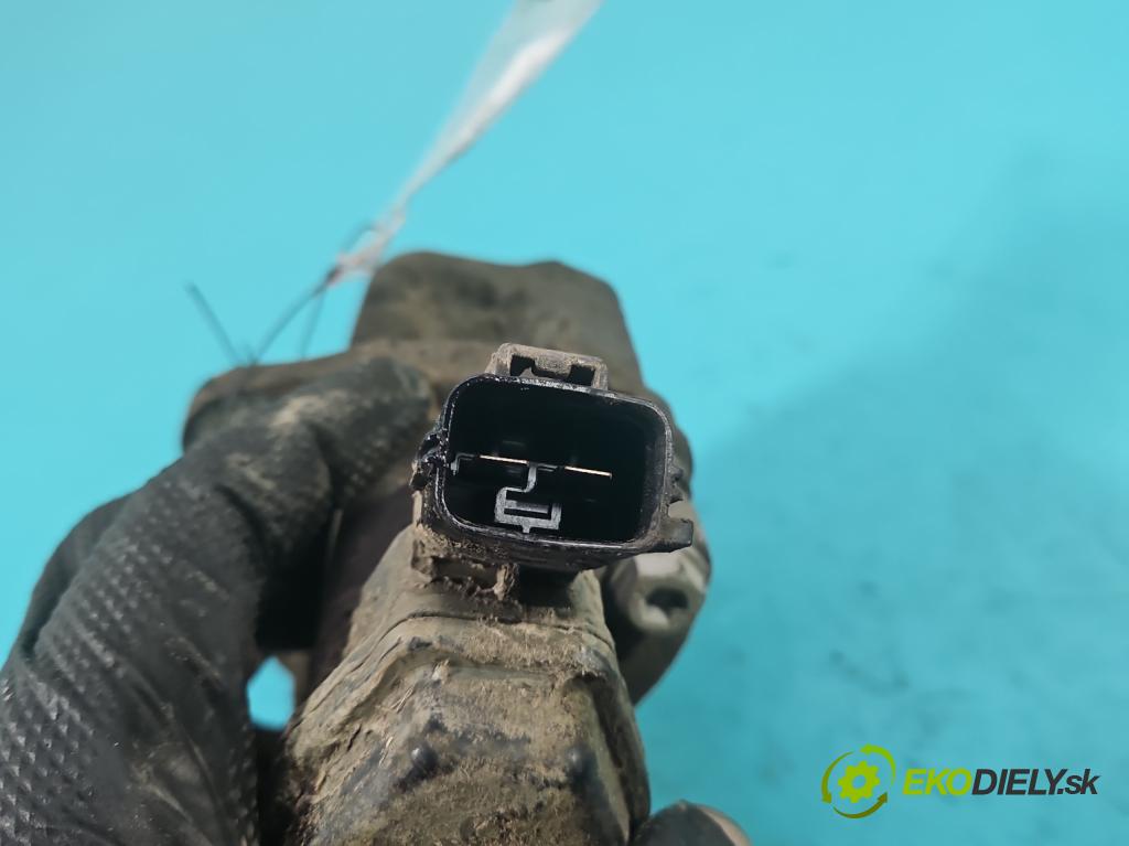 Renault Scenic III 2009-2016 1.4 131 HP manual 96 kW 1397 cm3 5- brzdič zadné ľavý  (Kľučka dverí ostatné)