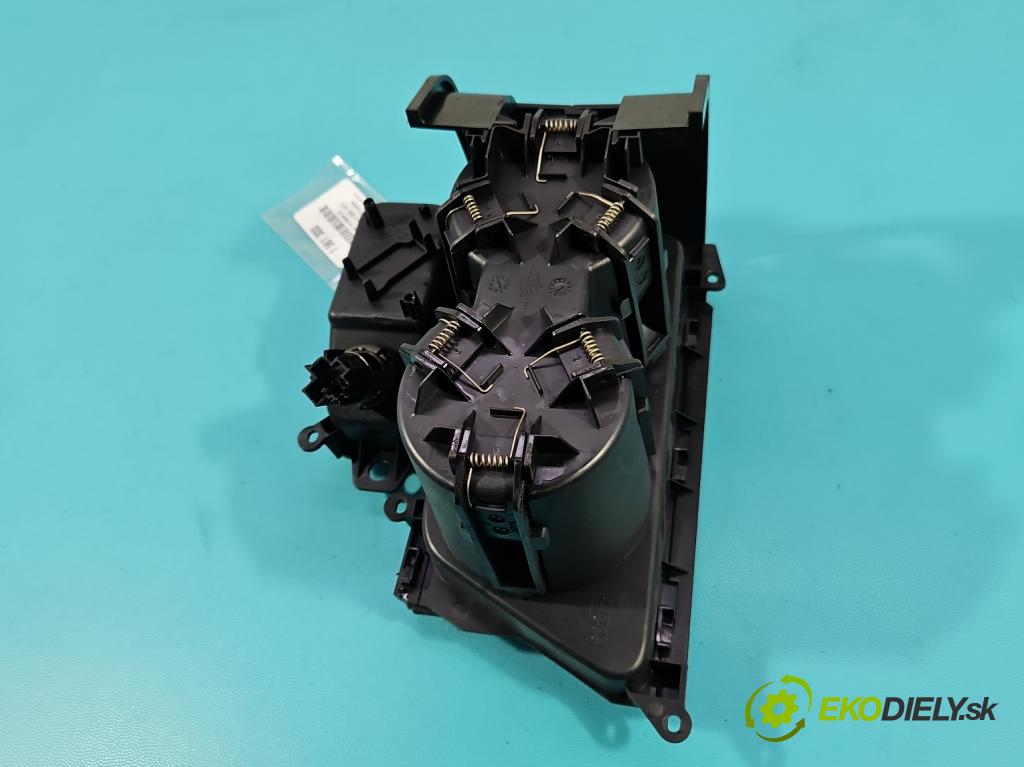 Opel Insignia A 2008-2017 2.0 cdti B20DTH: 170 HP manual 125 kW 1956 cm3 5- Rukojeť: na nápoje: 333488716 (Držiak (úchyt) na nápoje)