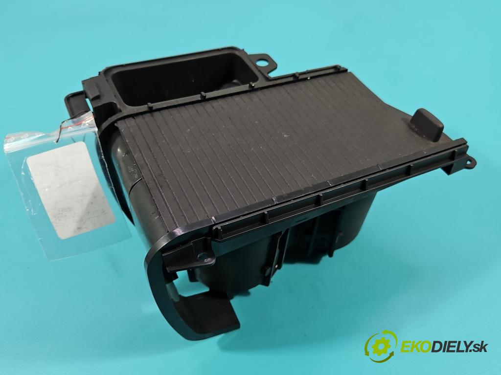 Opel Insignia A 2008-2017 2.0 cdti B20DTH: 170 HP manual 125 kW 1956 cm3 5- Rukojeť: na nápoje: 333488716 (Držiak (úchyt) na nápoje)