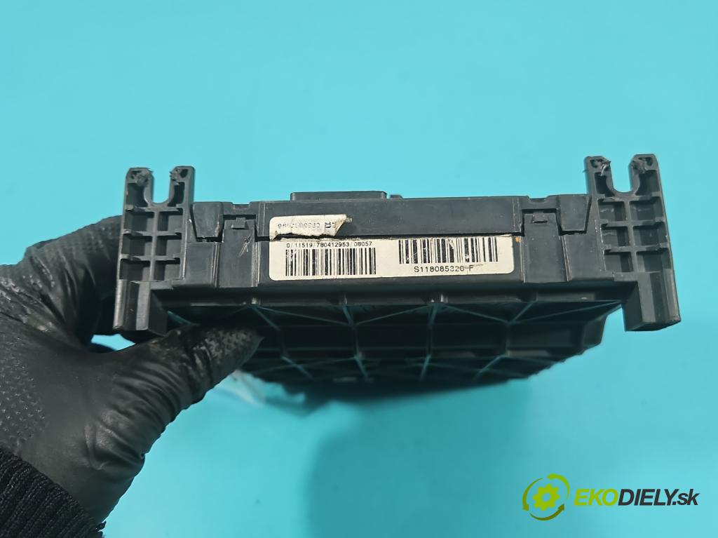 Citroen Berlingo I 1996-2008 2.0 hdi 90 hp manual 66 kW 1997 cm3 5- řídící jednotka S118085320F