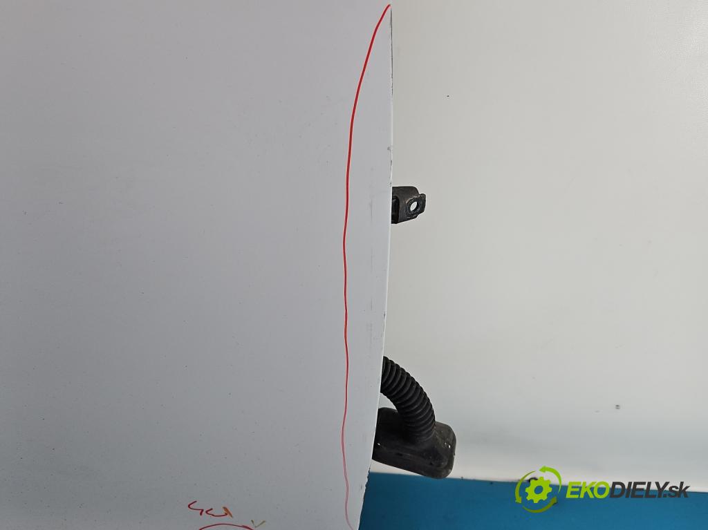 Dacia Dokker 2012- 1.6 16V 102 HP manual 75 kW 1598 cm3 5- dvere predné pravé  (Kľučka dverí ostatné)