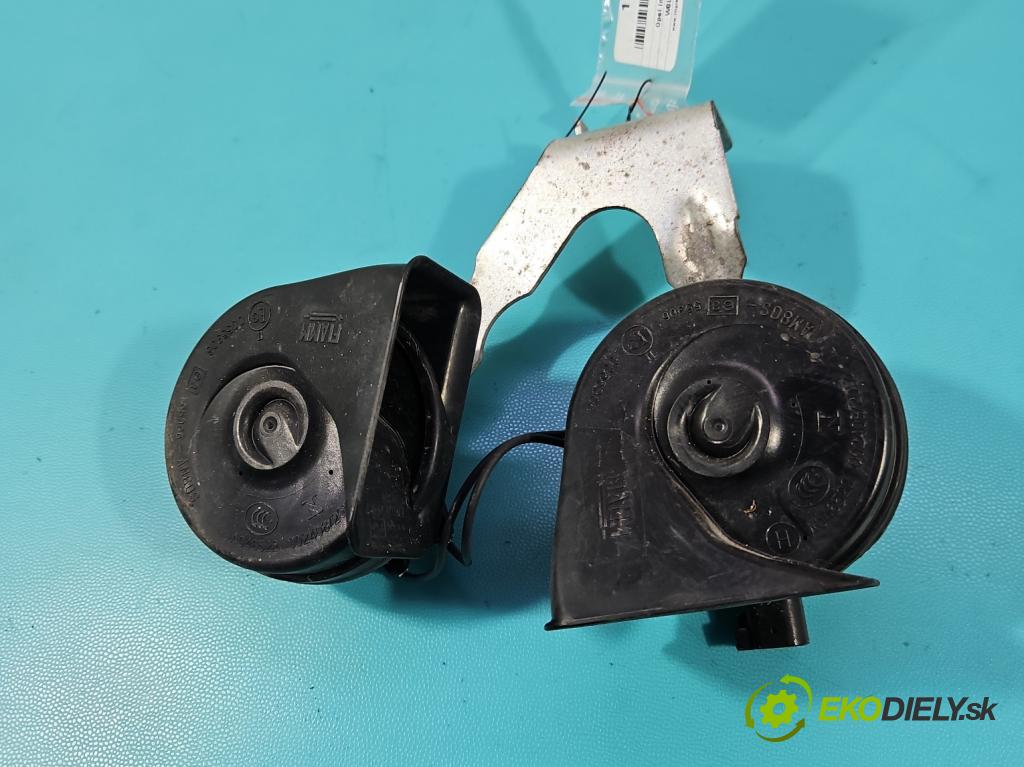 Opel Insignia A 2008-2017 2.0 cdti 170 hp manual 125 kW 1956 cm3 4- Klakson: 20857424