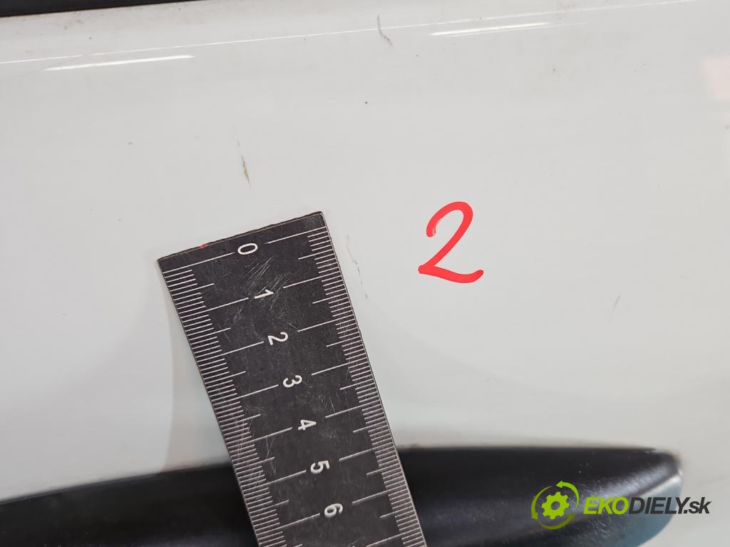 Dacia Dokker 2012- 1.6 16V 102 HP manual 75 kW 1598 cm3 5- dvere predné ľavé  (Kľučka dverí ostatné)