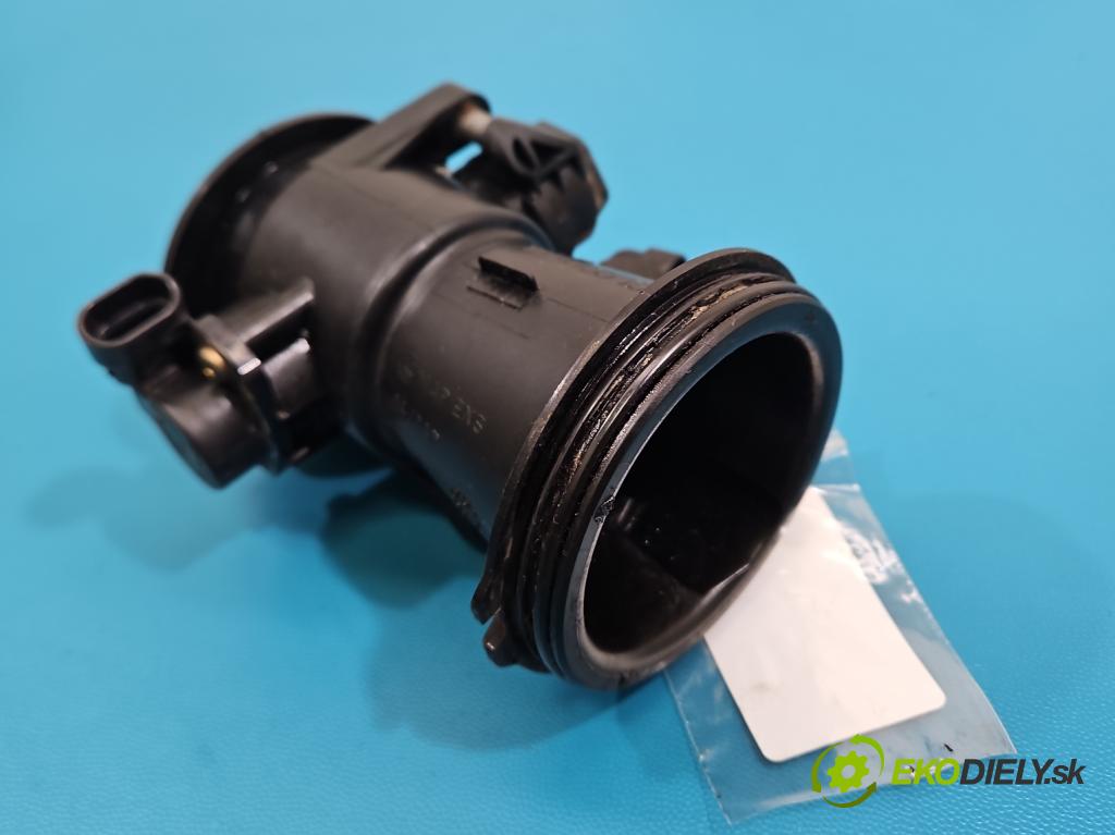 Dacia Logan I 2005-2014 1.4 8V 75 hp manual 55 kW 1390 cm3 4- škrticí klapka 7700273699 (Škrticí klapka)