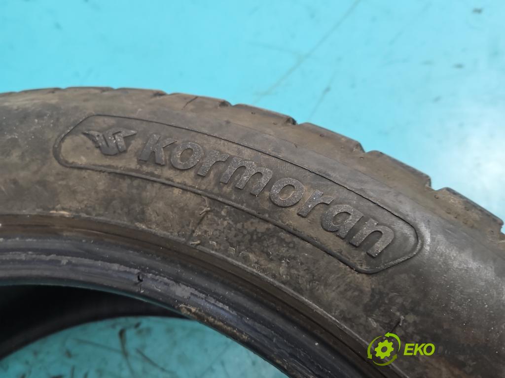 Renault Scenic III 2009-2016 1.4 131 HP manual 96 kW 1397 cm3 5- pneumatika letné 4 kusy komplet