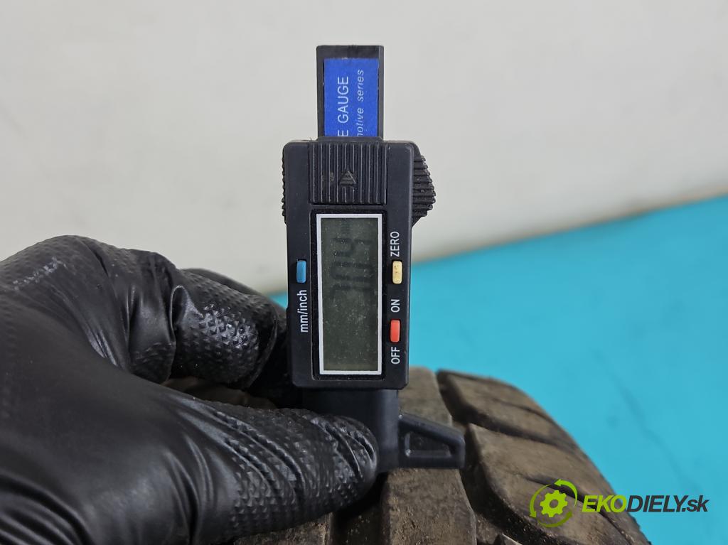 Renault Scenic III 2009-2016 1.4 131 HP manual 96 kW 1397 cm3 5- pneumatika letné 4 kusy komplet