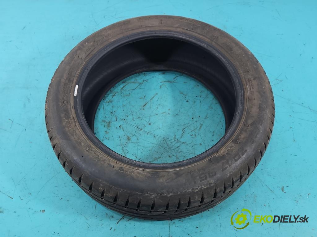 Renault Scenic III 2009-2016 1.4 131 HP manual 96 kW 1397 cm3 5- pneumatika letné 4 kusy komplet