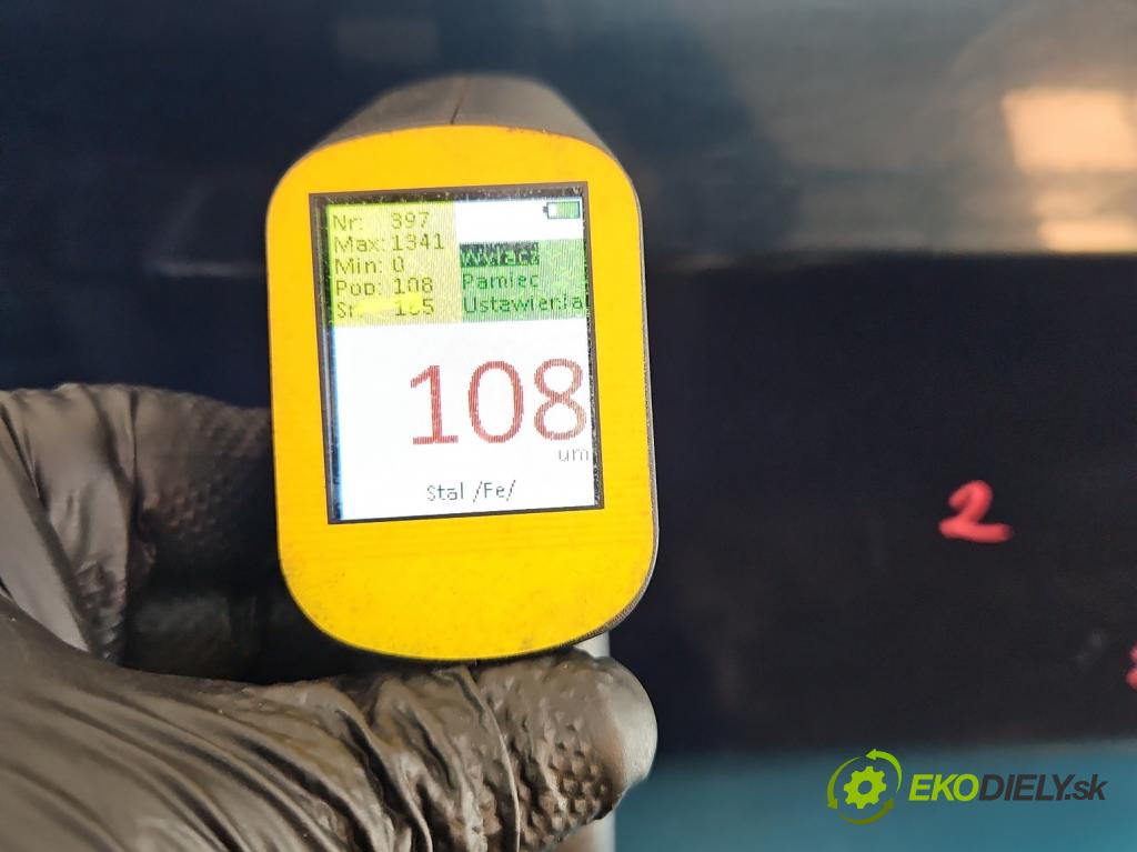 Fiat Freemont 2.0 jtd 170 HP manual 125 kW 1956 cm3 5- dvere zadné pravé  (Kľučka dverí ostatné)