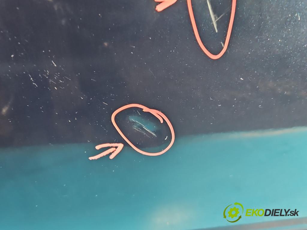 Fiat Freemont 2.0 jtd 170 HP manual 125 kW 1956 cm3 5- dvere zadné pravé  (Kľučka dverí ostatné)