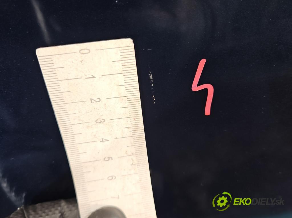 Fiat Freemont 2.0 jtd 170 HP manual 125 kW 1956 cm3 5- dvere zadné pravé  (Kľučka dverí ostatné)