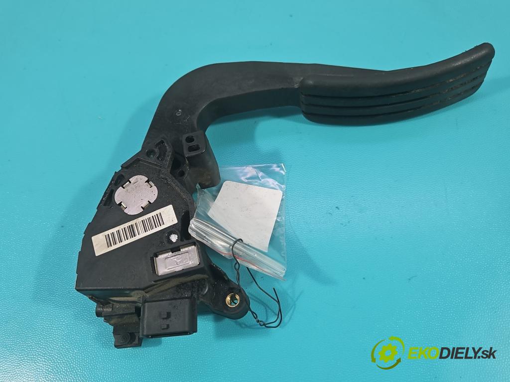 Dacia Dokker 2012- 1.6 16V 102 hp manual 75 kW 1598 cm3 5- pedal plyn: potenciometr: 180021343R