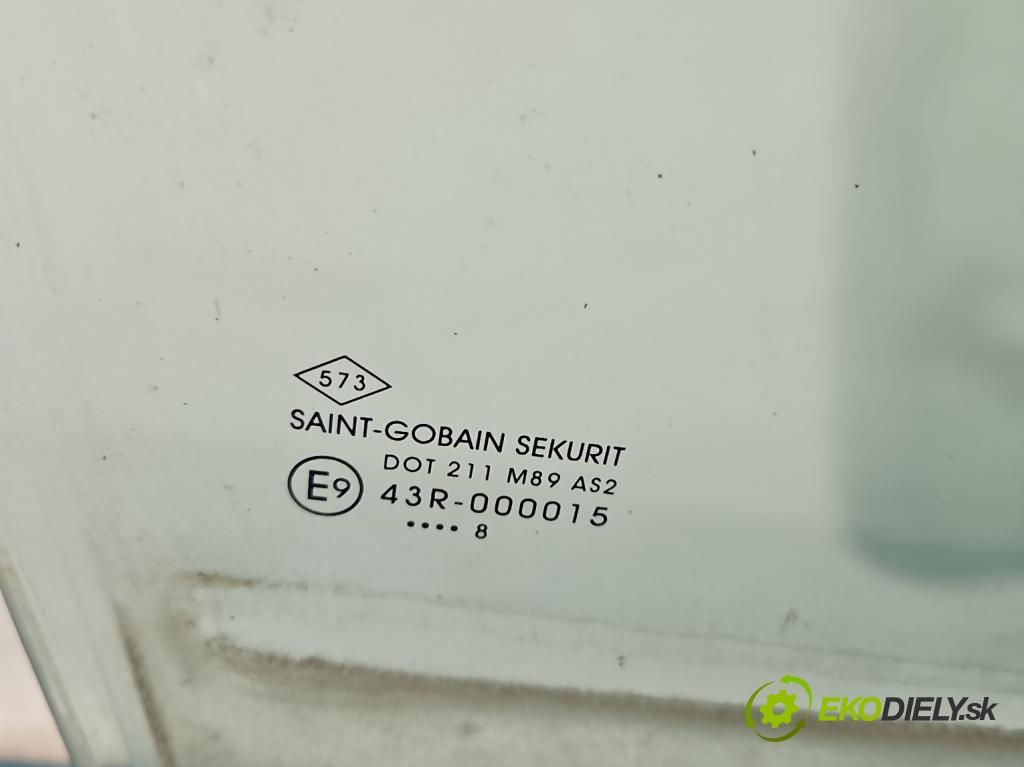 Dacia Dokker 2012- 1.6 16V 102 HP manual 75 kW 1598 cm3 5- sklo dvere predné pravé