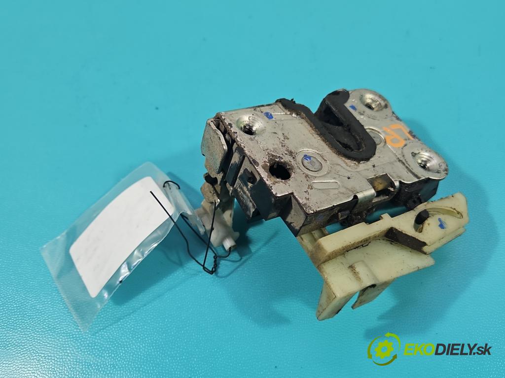 Dacia Dokker 2012- 1.6 16V 102 hp manual 75 kW 1598 cm3 5- zámek přední levý