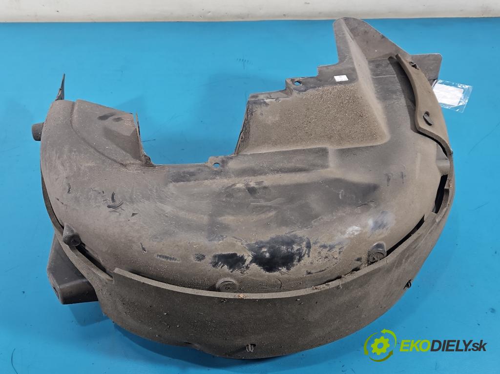 Citroen C5 Aircross 17-25 1.2 T 131 HP manual 96 kW 1199 cm3 5- Blatník: zadné ľavé 