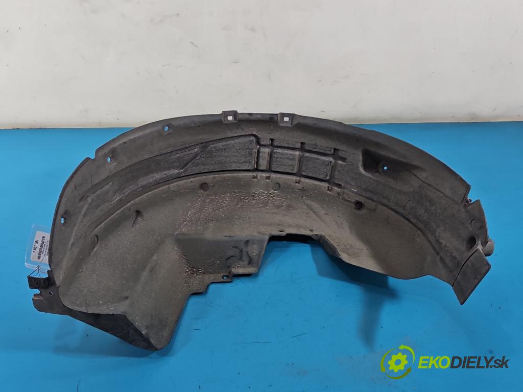 Citroen C5 Aircross 17-25 1.2 T 131 HP manual 96 kW 1199 cm3 5- Blatník: zadné pravé