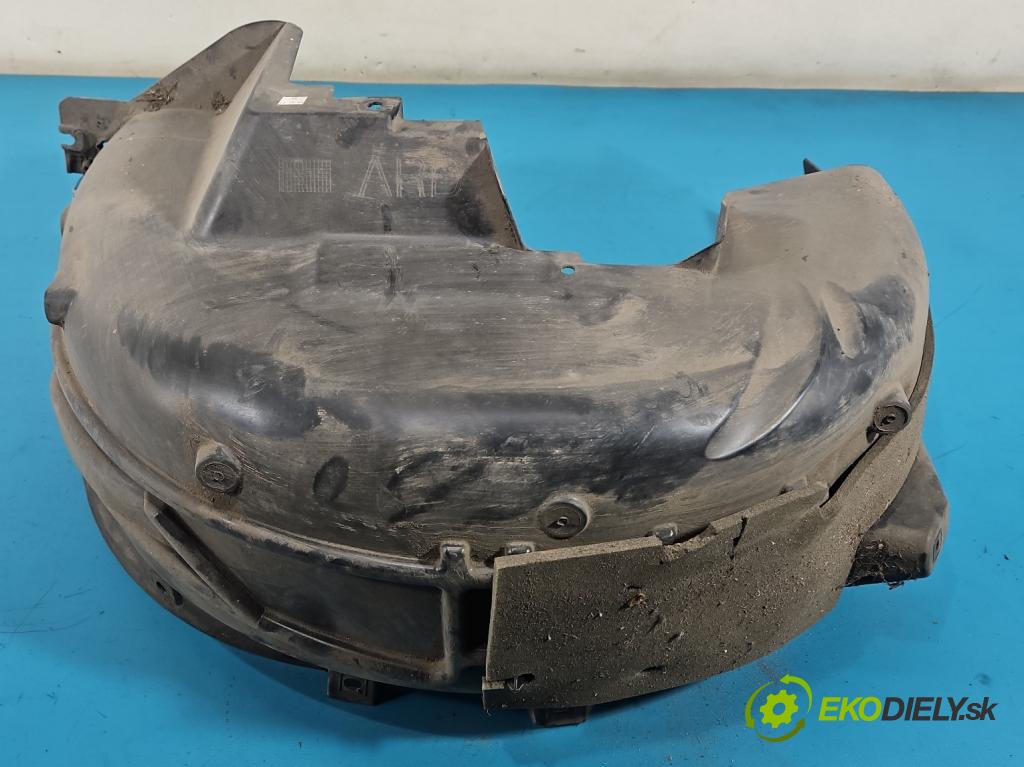 Citroen C5 Aircross 17-25 1.2 T 131 HP manual 96 kW 1199 cm3 5- Blatník: zadné pravé 