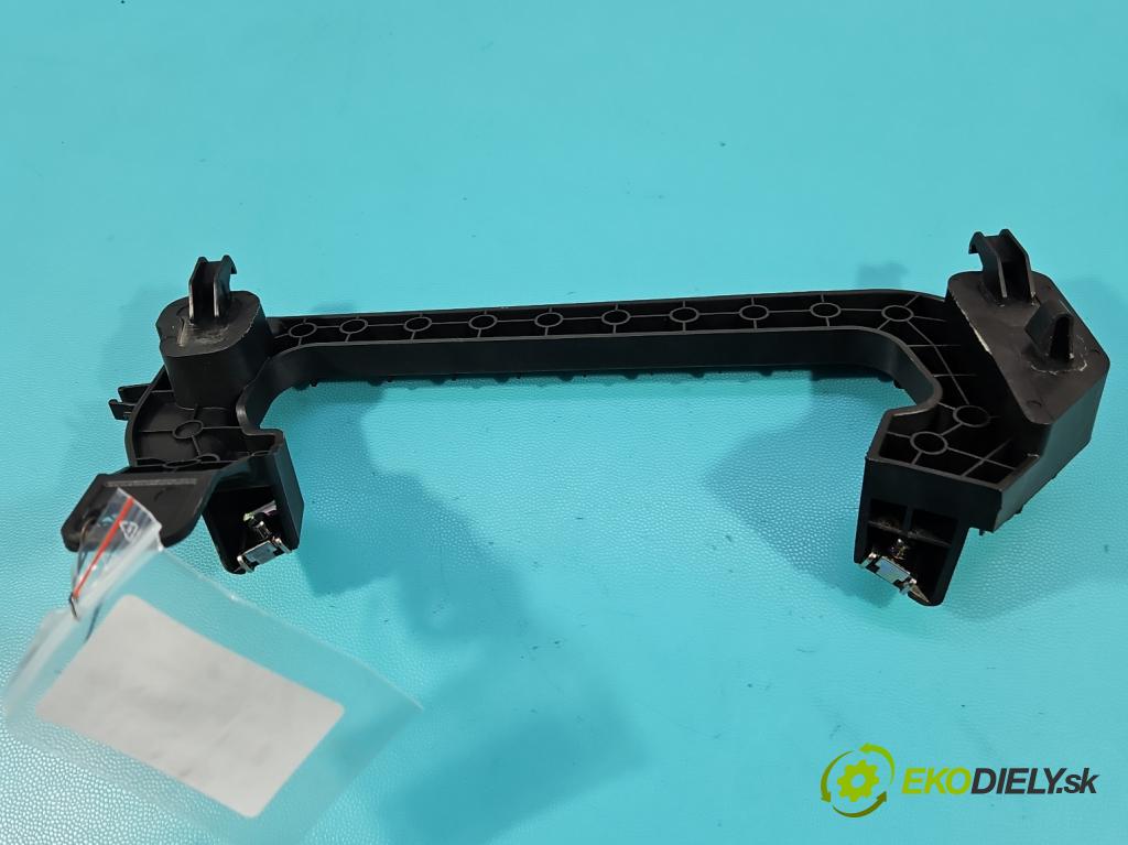 Citroen C5 Aircross 17-25 1.2 T 131 HP manual 96 kW 1199 cm3 5- Upevnenie: 9825169280