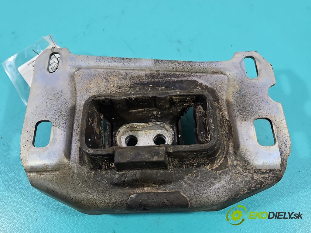 Citroen C5 Aircross 17-25 1.2 T 131 HP manual 96 kW 1199 cm3 5- airbag motora 9812667680 (Držiak motora)