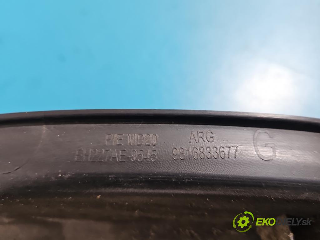 Citroen C5 Aircross 17-25 1.2 T 131 HP manual 96 kW 1199 cm3 5- lišta blatník zadné ľavé 9816833677