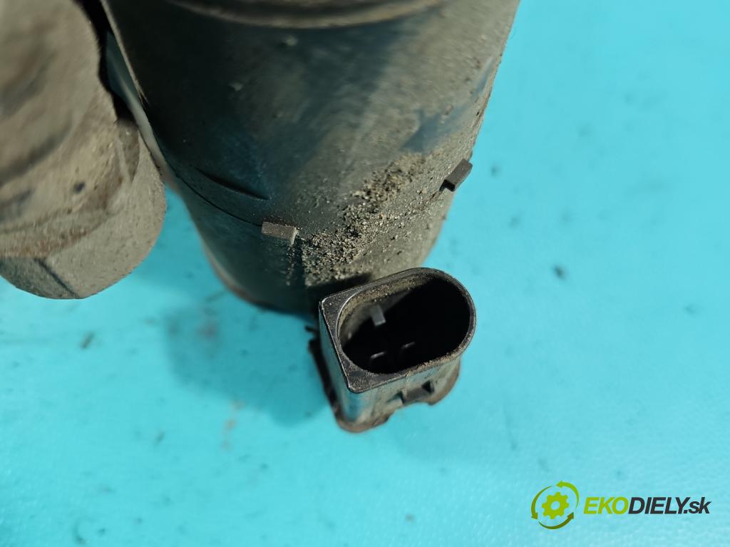 Citroen C5 Aircross 17-25 1.2 T 131 HP manual 96 kW 1199 cm3 5- brzdič zadné ľavý 9819060880 (Kľučka dverí ostatné)