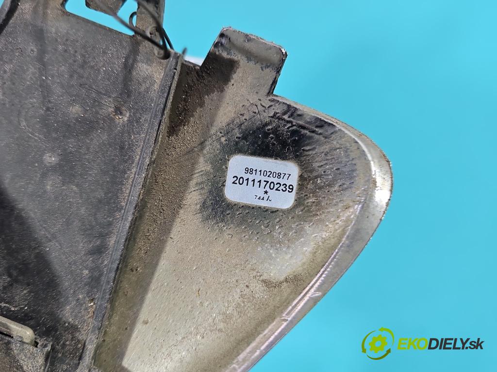 Citroen C5 Aircross 17-25 1.2 T 131 HP manual 96 kW 1199 cm3 5- blenda mriežka: nárazník pravé 9811020877