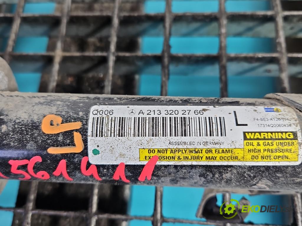 Mercedes E W213 2016-2023 2.0 CDI 194KM automatic 143 kW 1950 cm3 4- tlumič přední levý A2133202766 (Klika dveří ostatní)