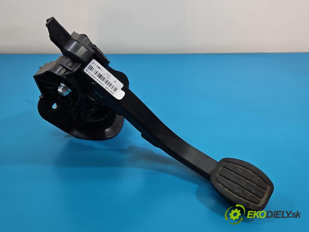 Citroen C5 Aircross 17-25 1.2 T 131 HP manual 96 kW 1199 cm3 5- pedále ostatné 9676728880