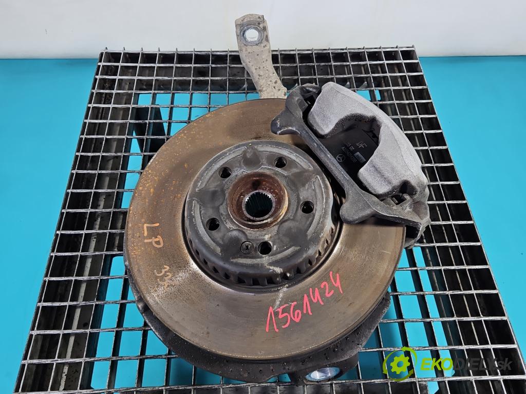 Mercedes E W213 2016-2023 2.0 CDI 194KM automatic 143 kW 1950 cm3 4- náboj levé  (Náboj kola)