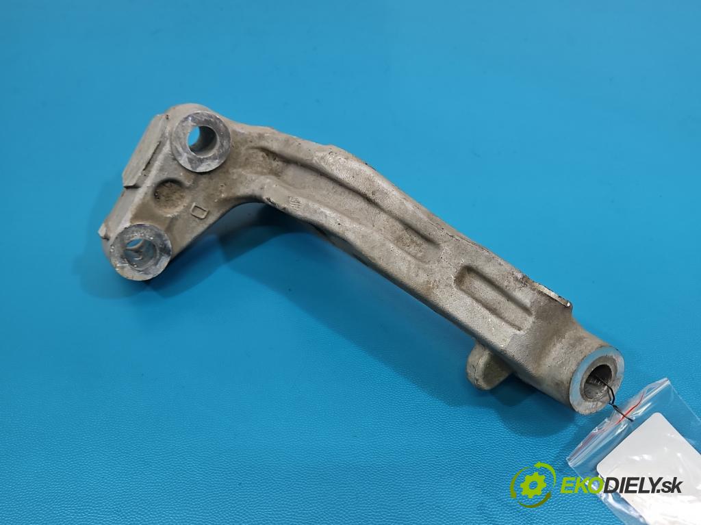 Citroen C5 Aircross 17-25 1.2 T 131 HP manual 96 kW 1199 cm3 5- Upevnenie: S04-17B