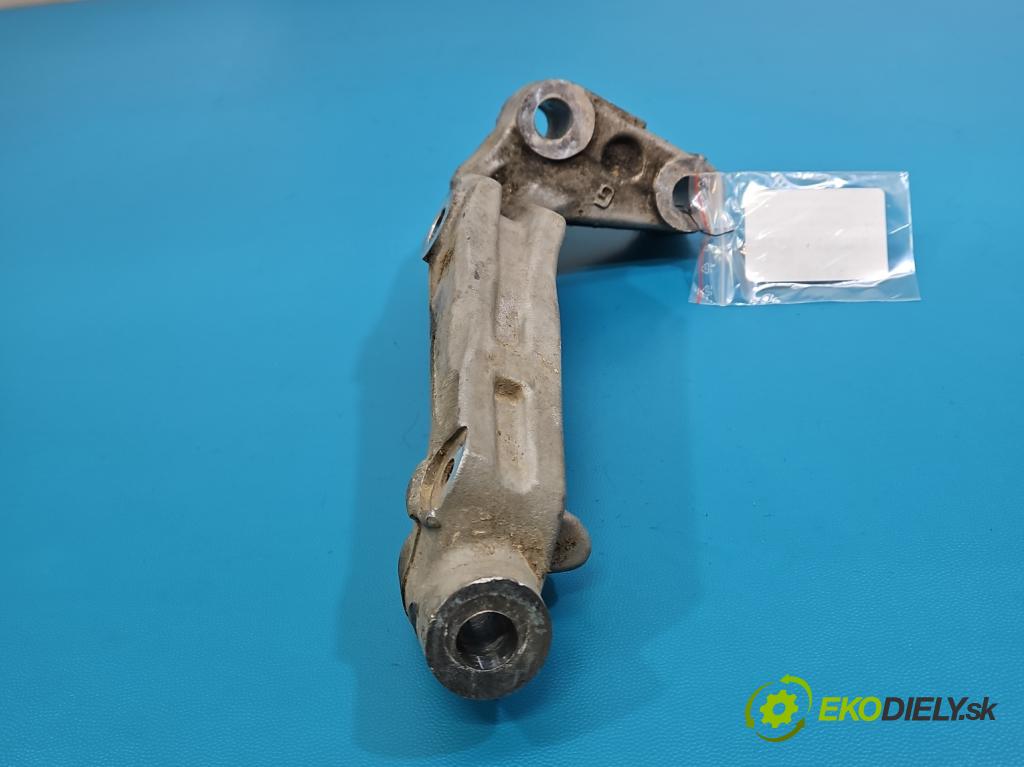 Citroen C5 Aircross 17-25 1.2 T 131 HP manual 96 kW 1199 cm3 5- Upevnenie: S03-13B