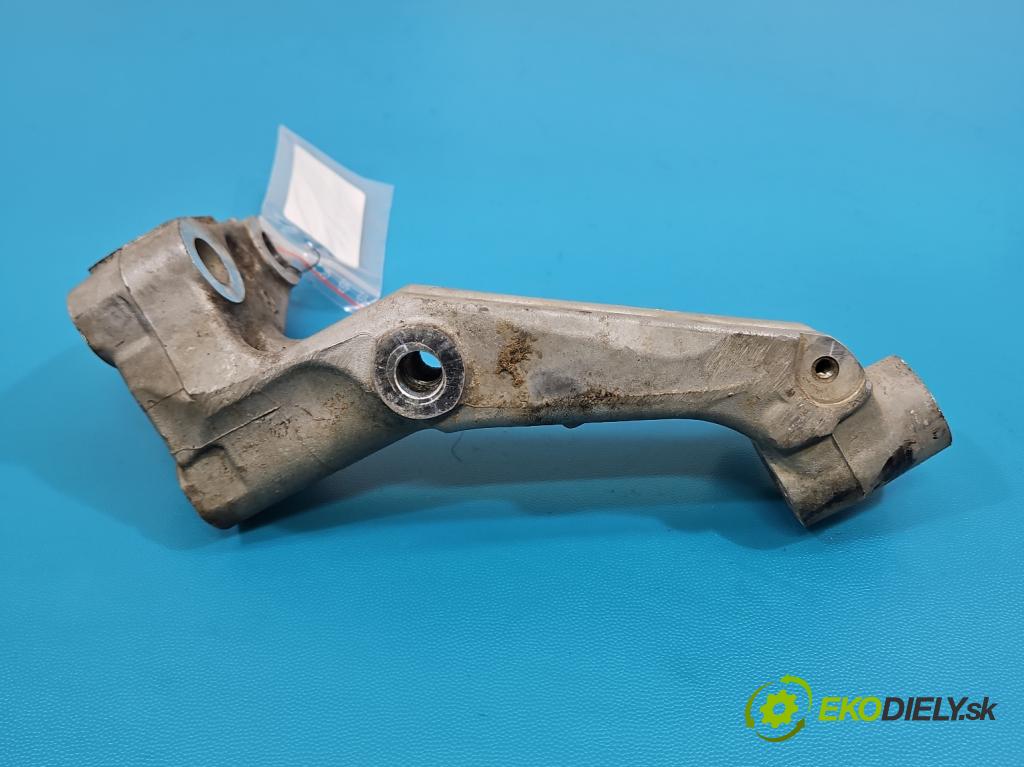 Citroen C5 Aircross 17-25 1.2 T 131 HP manual 96 kW 1199 cm3 5- Upevnenie: S03-13B