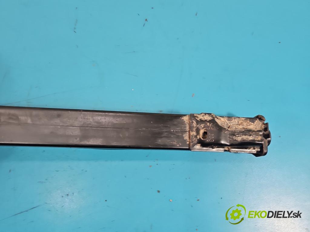 Citroen C5 Aircross 17-25 1.2 T 131 HP manual 96 kW 1199 cm3 5- výstuha nárazník predné