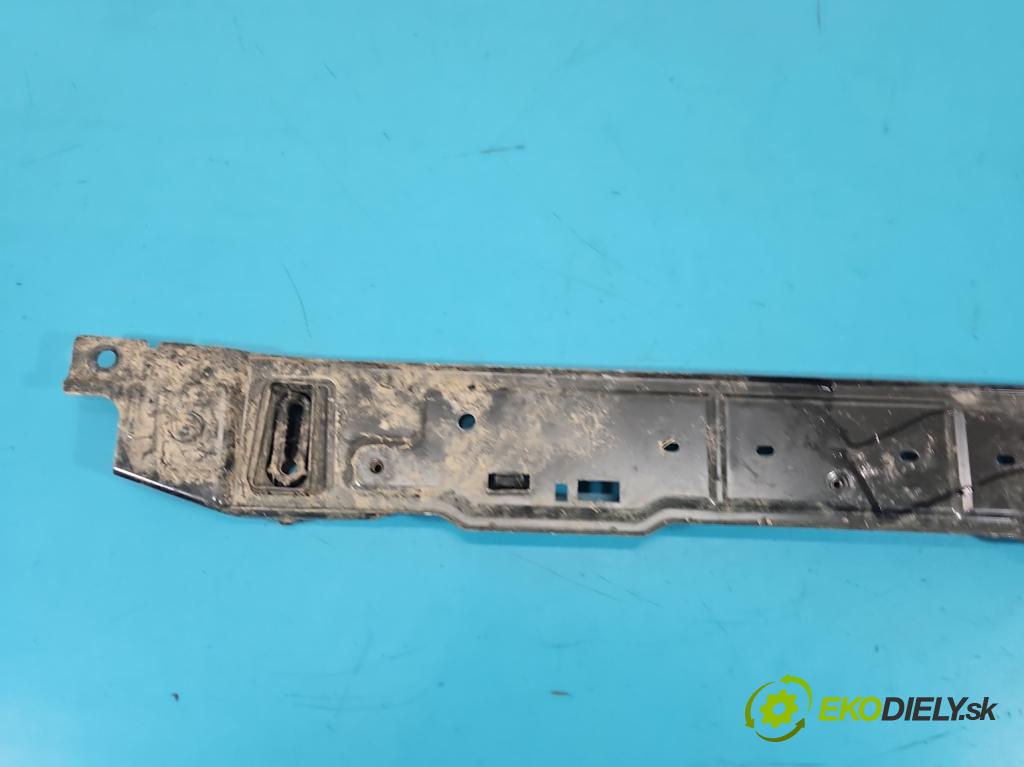 Citroen C5 Aircross 17-25 1.2 T 131 HP manual 96 kW 1199 cm3 5- Upevnenie: 8907638001