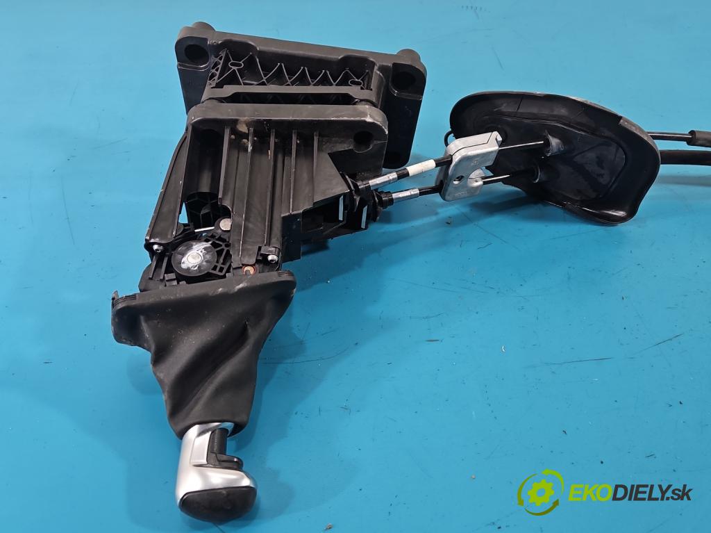 Citroen C5 Aircross 17-25 1.2 T 131 hp manual 96 kW 1199 cm3 5- kulisa změny stupňová 9814673780 (Řadicí páka (kulisa) )