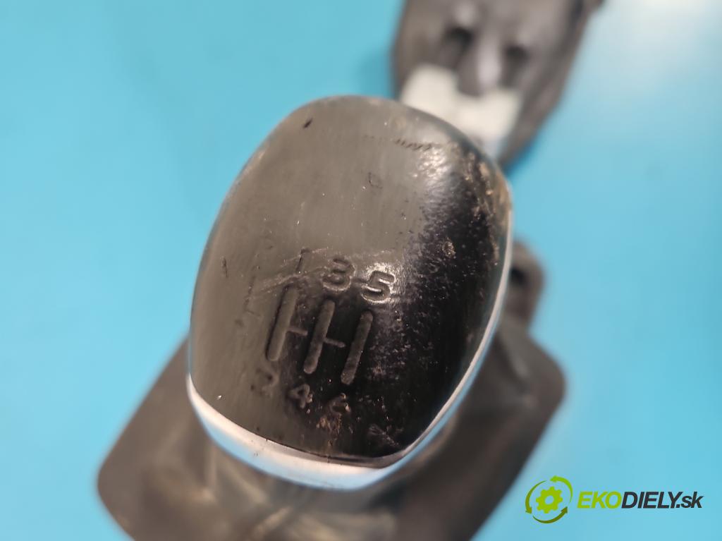 Citroen C5 Aircross 17-25 1.2 T 131 hp manual 96 kW 1199 cm3 5- kulisa změny stupňová 9814673780 (Řadicí páka (kulisa) )