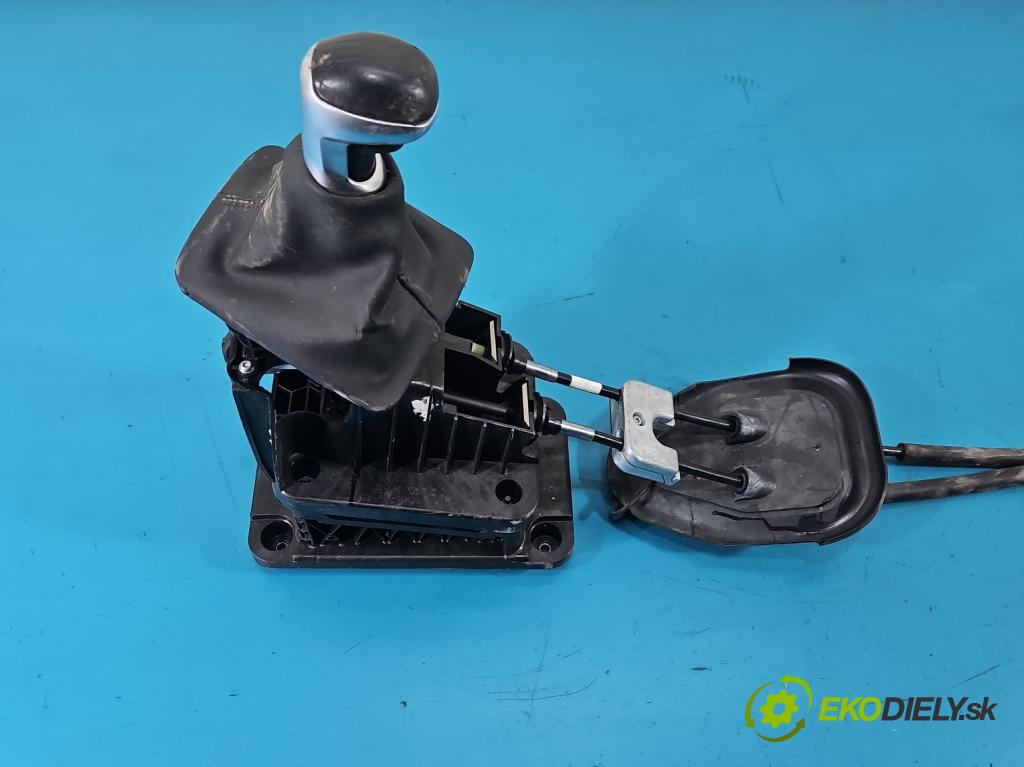 Citroen C5 Aircross 17-25 1.2 T 131 hp manual 96 kW 1199 cm3 5- kulisa změny stupňová 9814673780 (Řadicí páka (kulisa) )