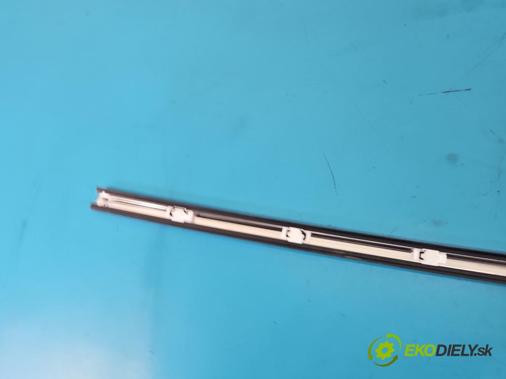 Citroen C5 Aircross 17-25 1.2 T 131 HP manual 96 kW 1199 cm3 5- lišta karoséria: ostatné